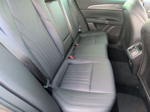 Used 2024 Maserati Grecale GT image 20