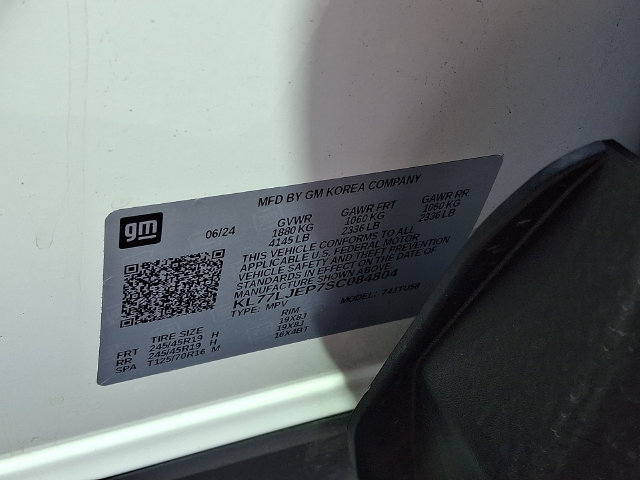 Used 2025 Chevrolet Trax RS w/ Driver Confidence Package FWD image 27