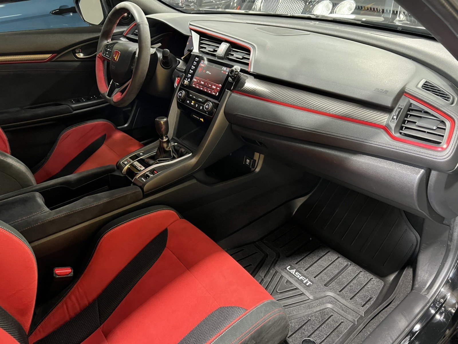 Used 2019 Honda Civic Type R image 16