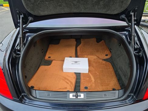 Used 2006 Bentley Flying Spur Flying Spur AWD/4WD image 34
