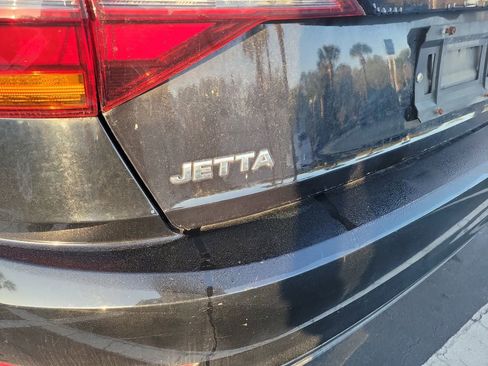 Used 2019 Volkswagen Jetta S image 15