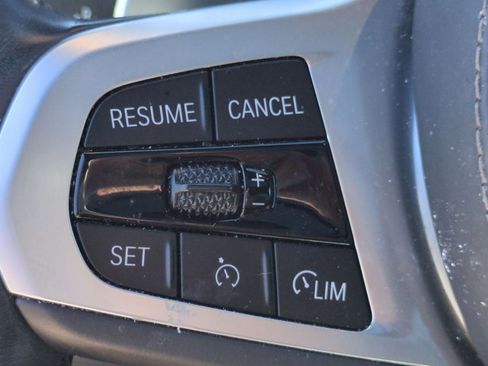 Used 2023 BMW X5 xDrive40i w/ M Sport Package image 16