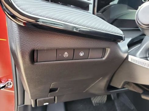 New 2026 Nissan Kicks SR w/ SR Premium Package image 22