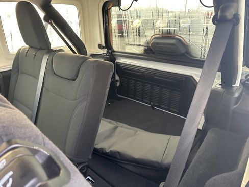 Used 2021 Jeep Wrangler Unlimited Sport image 24