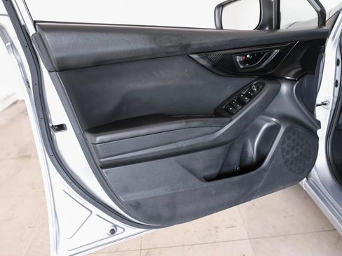 Used 2018 Subaru Impreza 2.0i AWD/4WD image 36