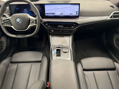 Used 2025 BMW i4 eDrive40 w/ Premium Package RWD image 15