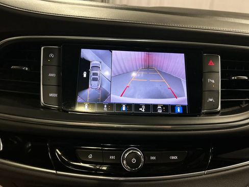 Used 2024 Buick Enclave Avenir w/ Avenir Technology Package AWD/4WD image 18