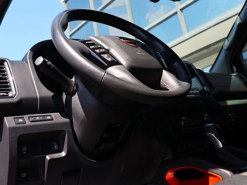 Used 2022 Nissan Frontier Pro-X RWD image 41