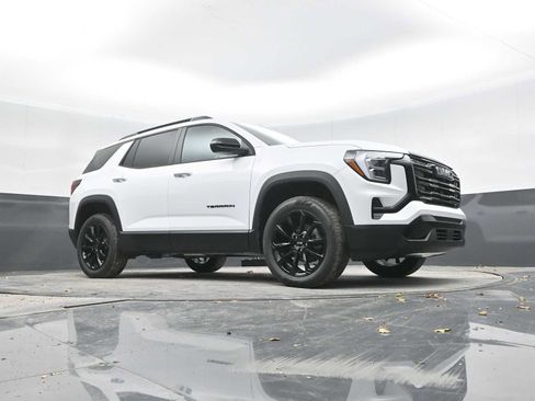New 2026 GMC Terrain Elevation w/ Elevation Premium Package image 46