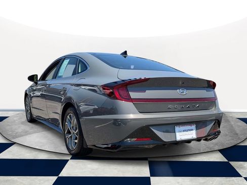 Used 2023 Hyundai Sonata SEL w/ Convenience Package FWD image 5