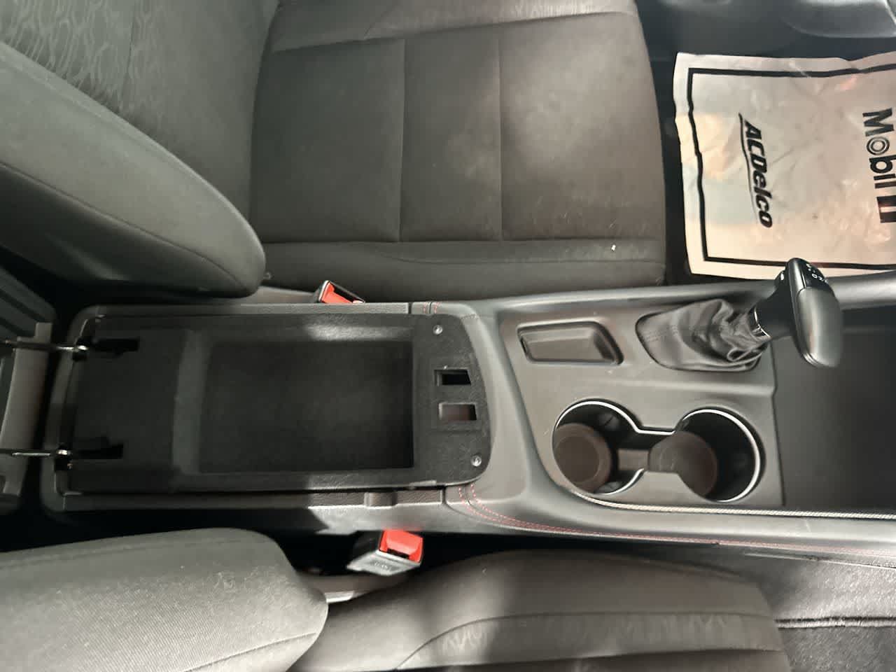 Used 2025 Dodge Durango GT AWD/4WD image 32
