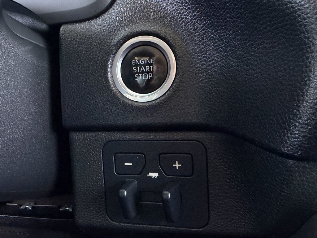 Used 2023 Toyota Tundra SR5 AWD/4WD image 21