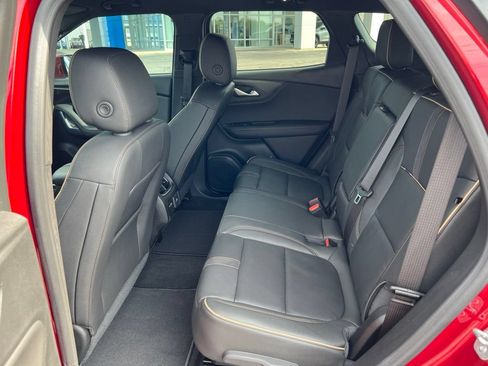Used 2025 Chevrolet Blazer Premier w/ Driver Confidence II Package FWD image 28