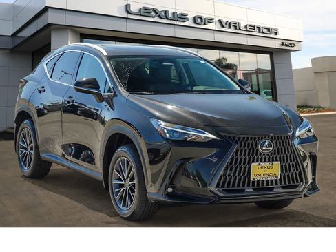 New 2026 Lexus NX 350 AWD w/ Cold Area Package image 3