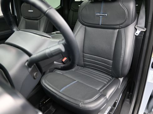 Used 2025 Ford F250 Platinum w/ Tremor Off-Road Package image 20