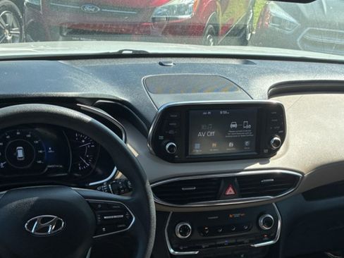 Used 2019 Hyundai Santa Fe SEL AWD/4WD image 4