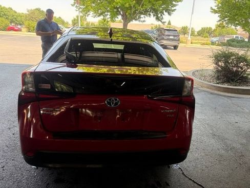 Used 2022 Toyota Prius XLE AWD/4WD image 15