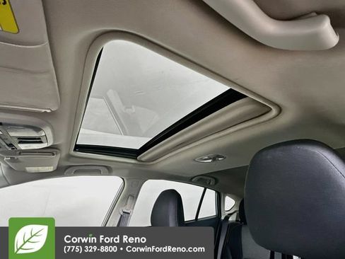 Used 2019 Subaru Crosstrek 2.0i Premium w/ Moonroof Package AWD/4WD image 21