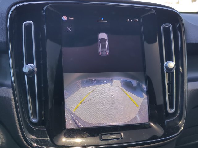 Certified 2023 Volvo C40 P8 Recharge Ultimate w/ Protection Package Premier AWD/4WD image 23