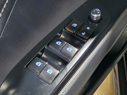 Used 2018 Toyota Camry XSE w/ Driver Assist Package image 43