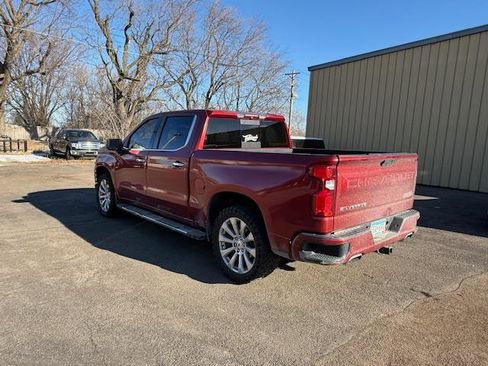 Used 2019 Chevrolet Silverado 1500 High Country w/ Technology Package image 7