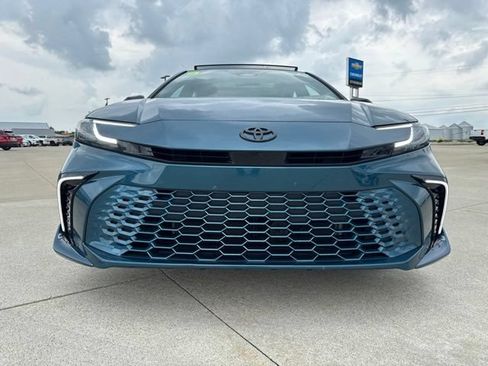 Used 2025 Toyota Camry XSE w/ Premium Package FWD image 12