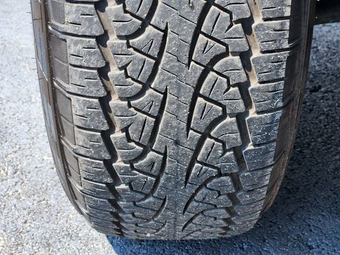 Used 2025 Ford Expedition Max Active AWD/4WD image 11