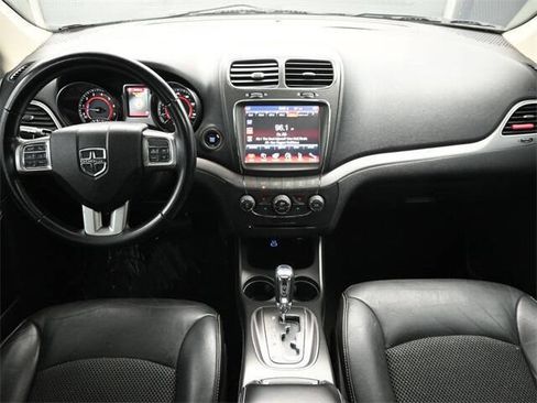 Used 2020 Dodge Journey Crossroad image 12