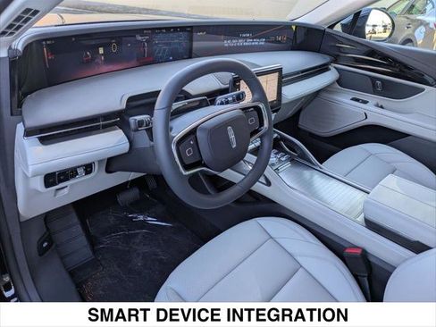 New 2026 Lincoln Nautilus Premier image 7