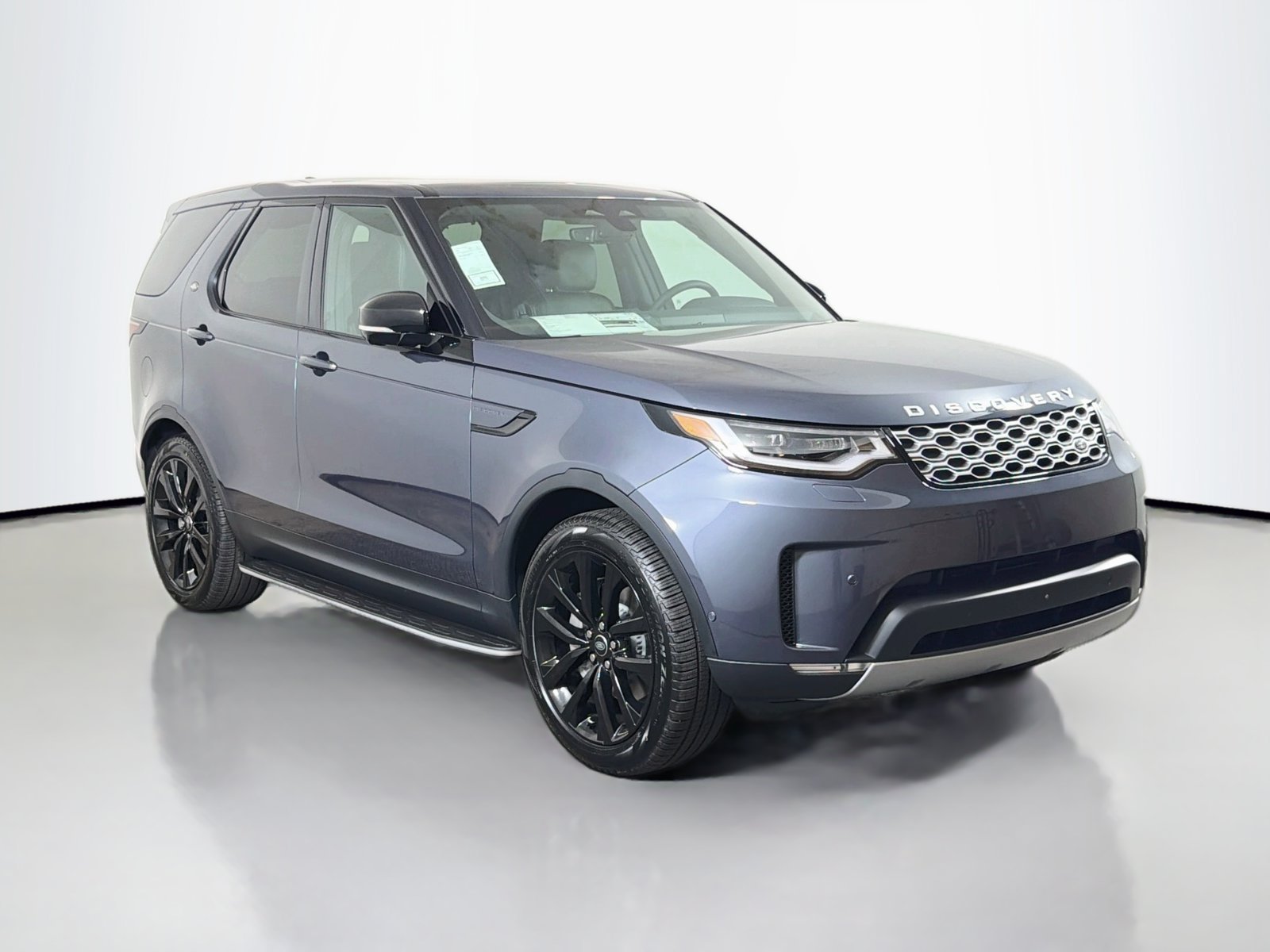 New 2026 Land Rover Discovery S AWD/4WD image 7
