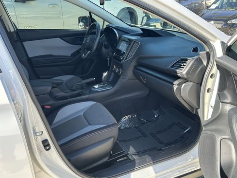 Used 2020 Subaru Crosstrek 2.0i Premium AWD/4WD image 9