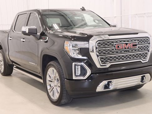 Used 2022 GMC Sierra 1500 Denali w/ Denali Reserve Package image 4