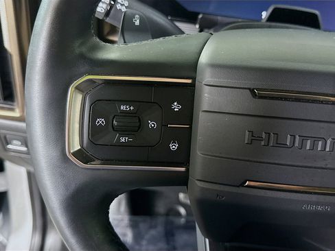 Used 2025 GMC Hummer EV 3X image 23