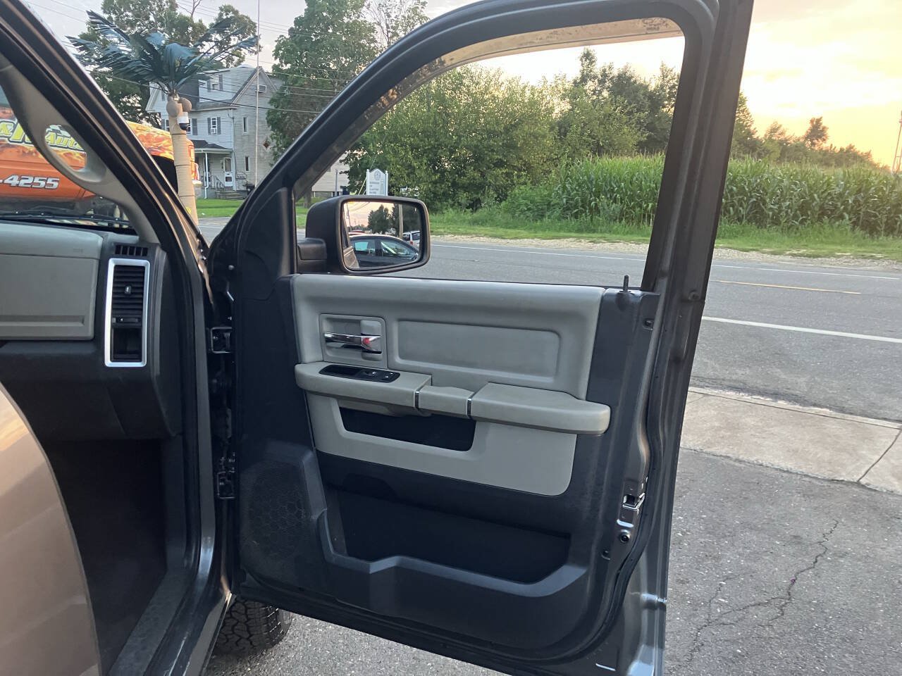 Used 2011 RAM 1500 Classic SLT AWD/4WD image 20