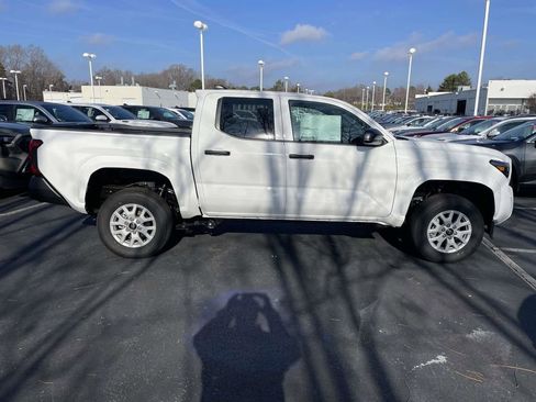 New 2026 Toyota Tacoma TRD Sport RWD image 13