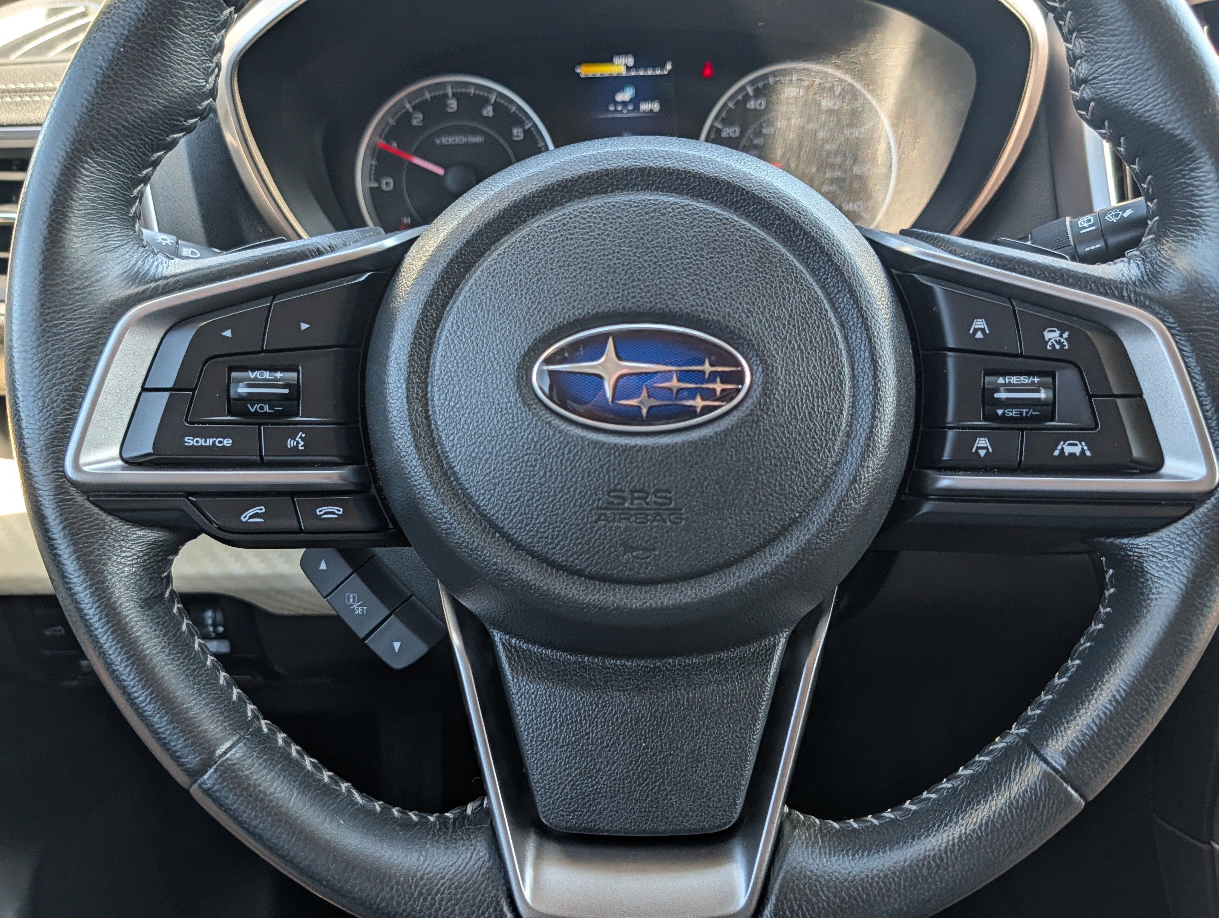 Used 2019 Subaru Ascent Premium AWD/4WD image 25