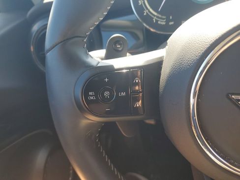 Used 2024 MINI Cooper S w/ Signature Upholstery Package FWD image 20