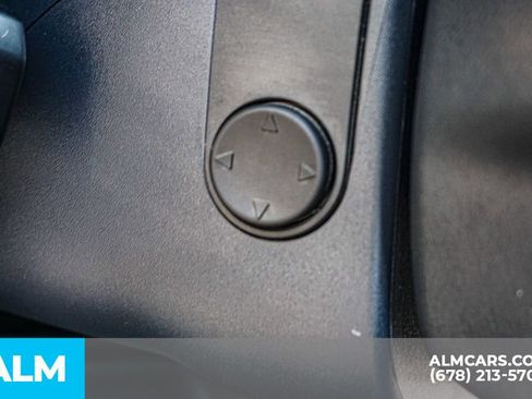 Used 2023 Ford F350 Lariat image 48