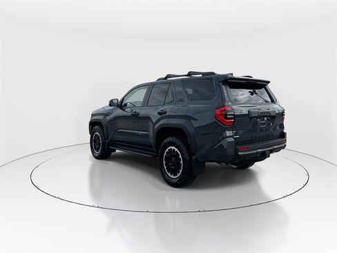 Used 2025 Toyota 4Runner TRD Off-Road Premium image 6