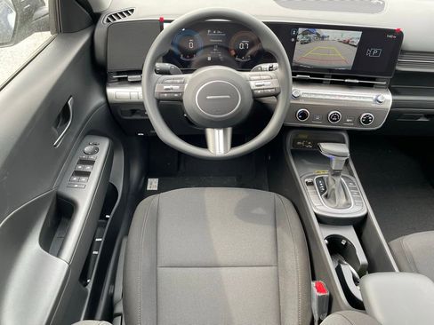 New 2026 Hyundai Kona SE image 19