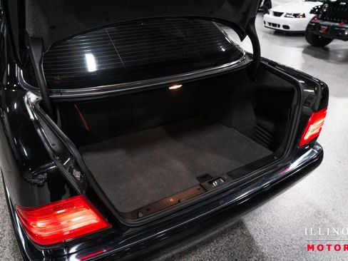 Used 1999 Mercedes-Benz E 320 Sedan image 15