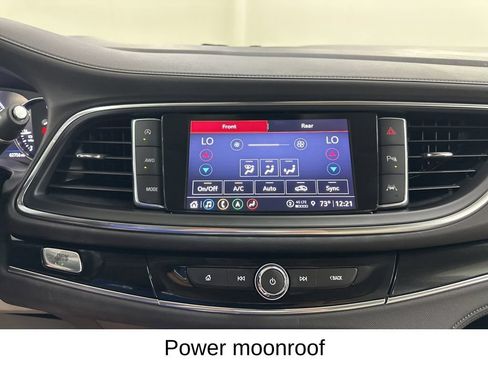 Used 2023 Buick Enclave Avenir w/ Avenir Technology Package AWD/4WD image 44