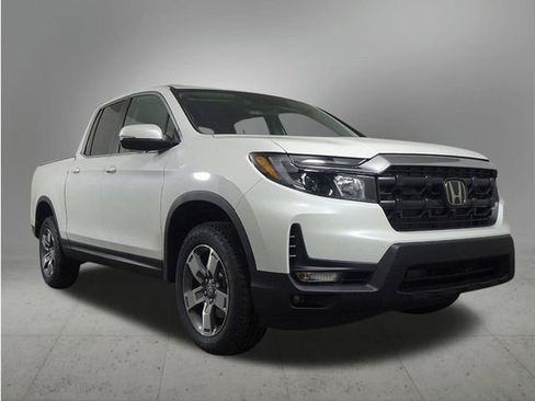 Used 2025 Honda Ridgeline RTL image 7