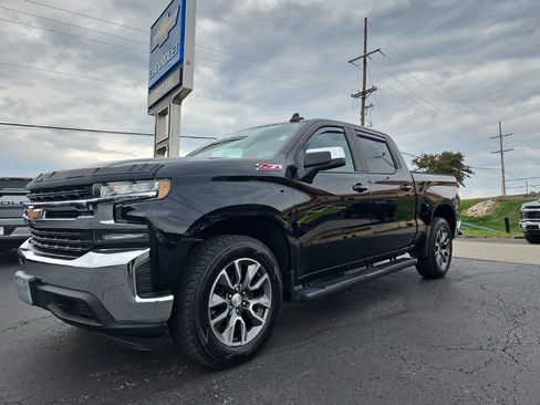 Used 2020 Chevrolet Silverado 1500 LT w/ All-Star Edition AWD/4WD image 2