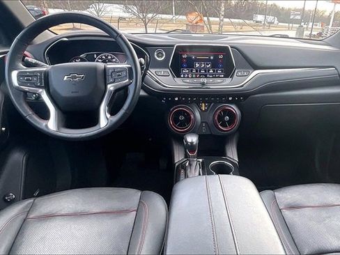 Used 2022 Chevrolet Blazer RS w/ Enhanced Convenience Package image 15