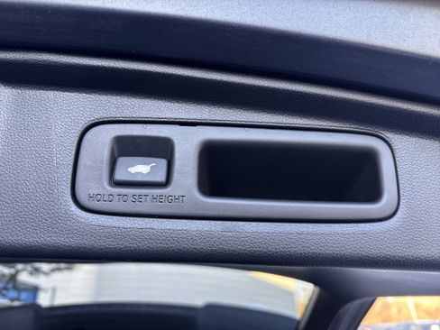 Used 2025 Honda CR-V Sport-L image 13