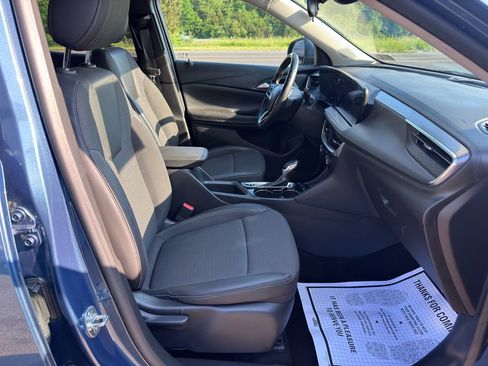 Used 2024 Buick Encore GX Preferred FWD image 25