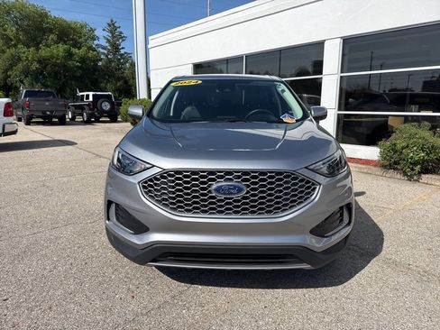 Used 2024 Ford Edge SEL AWD/4WD image 5