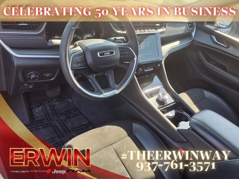 Certified 2023 Jeep Grand Cherokee Altitude image 19