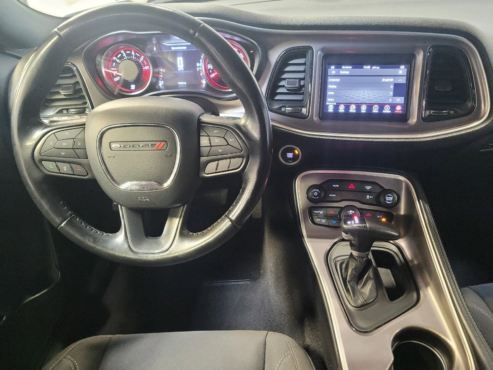 Used 2022 Dodge Challenger SXT RWD image 22